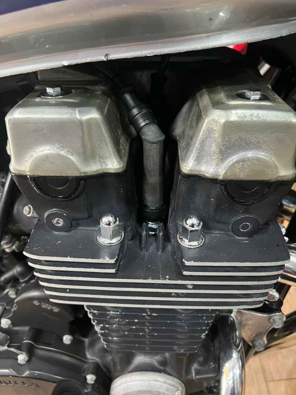 Vá lốp lưu động xe máy Đống Đa | Cứu hộ xe máy 24/7 5 vá lốp lưu động xe máy đống đa ảnh thực tế 2