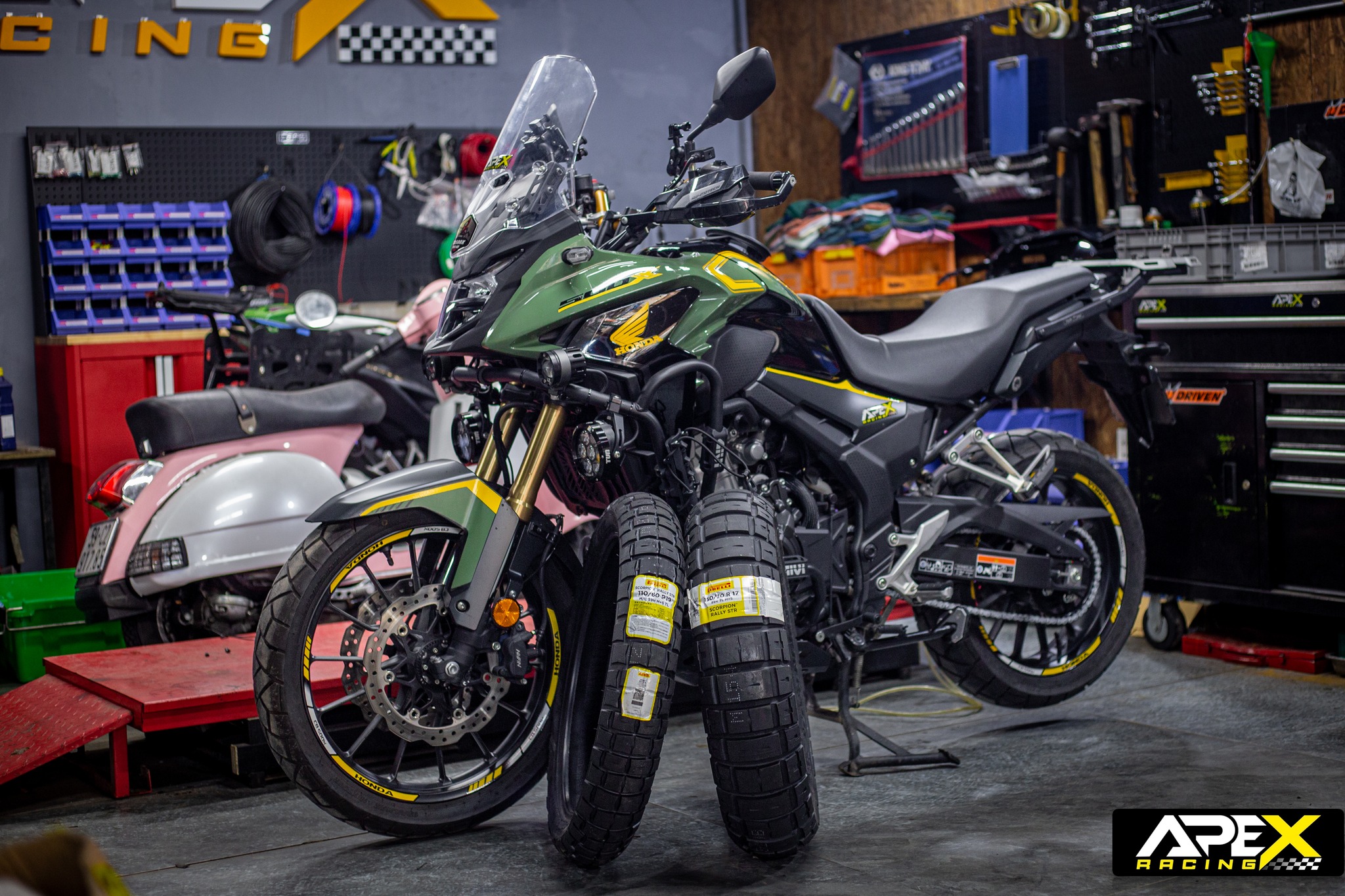 Vá lốp lưu động xe máy Đống Đa | Cứu hộ xe máy 24/7 3 drv 1z8 n IUKeYW dBtIREaTzE7EGCLHISFn